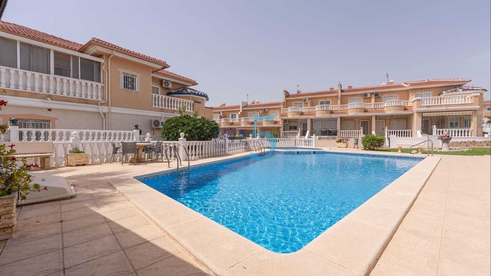 2 slaapkamer Huis te koop in Ciudad Quesada met zwembad - € 175.000 (Ref: 9909854)