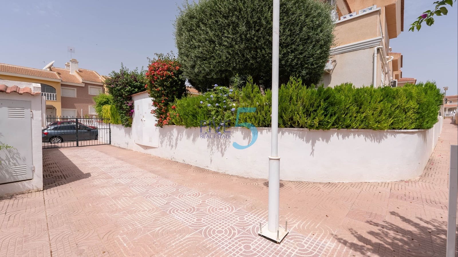 2 slaapkamer Huis te koop in Ciudad Quesada met zwembad - € 175.000 (Ref: 9909854)