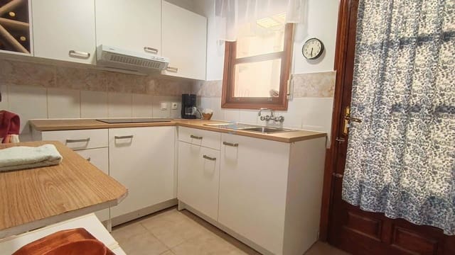 2 makuuhuone Bungalow myytävänä paikassa Torrevieja - 115 000 € (Ref: 9909855)