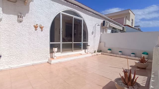 2 makuuhuone Bungalow myytävänä paikassa Torrevieja - 115 000 € (Ref: 9909855)