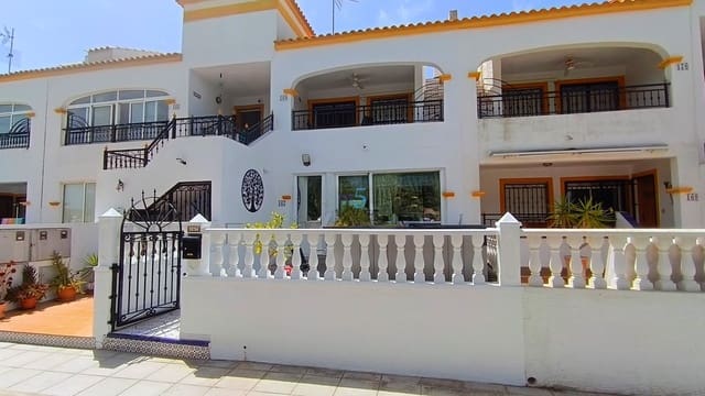 Apartamento de 2 habitaciones en Vistabella, Orihuela en venta con piscina garaje - 145.000 € (Ref: 9909856)
