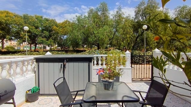 Apartamento de 2 habitaciones en Vistabella, Orihuela en venta con piscina garaje - 145.000 € (Ref: 9909856)