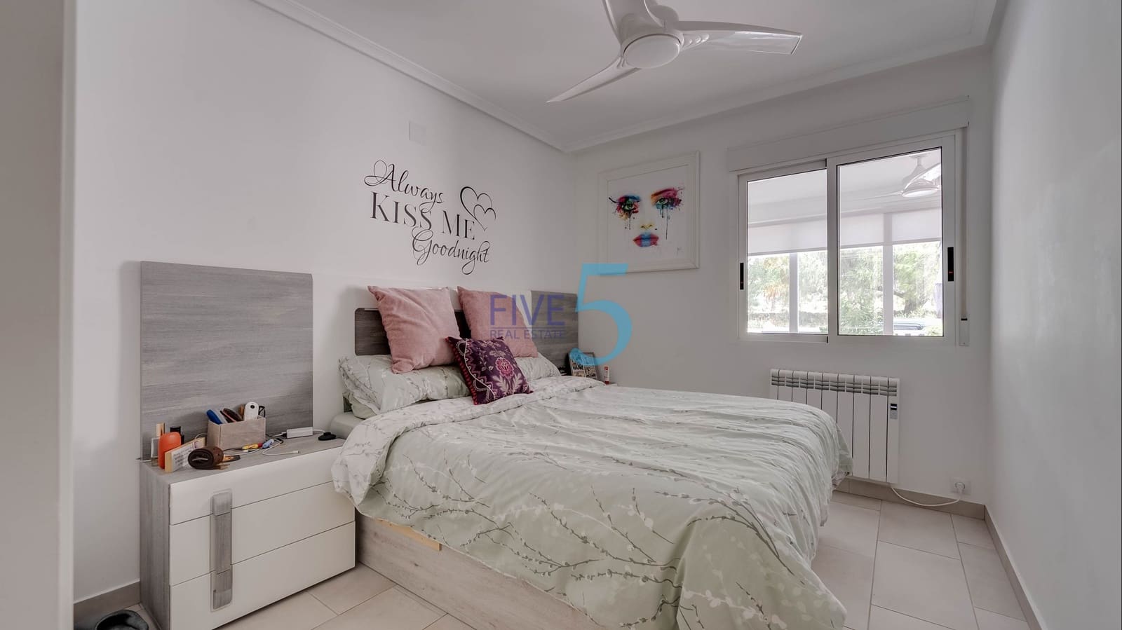 2 bedroom Apartment for sale in Vistabella with pool garage - € 145,000 (Ref: 9909856)
