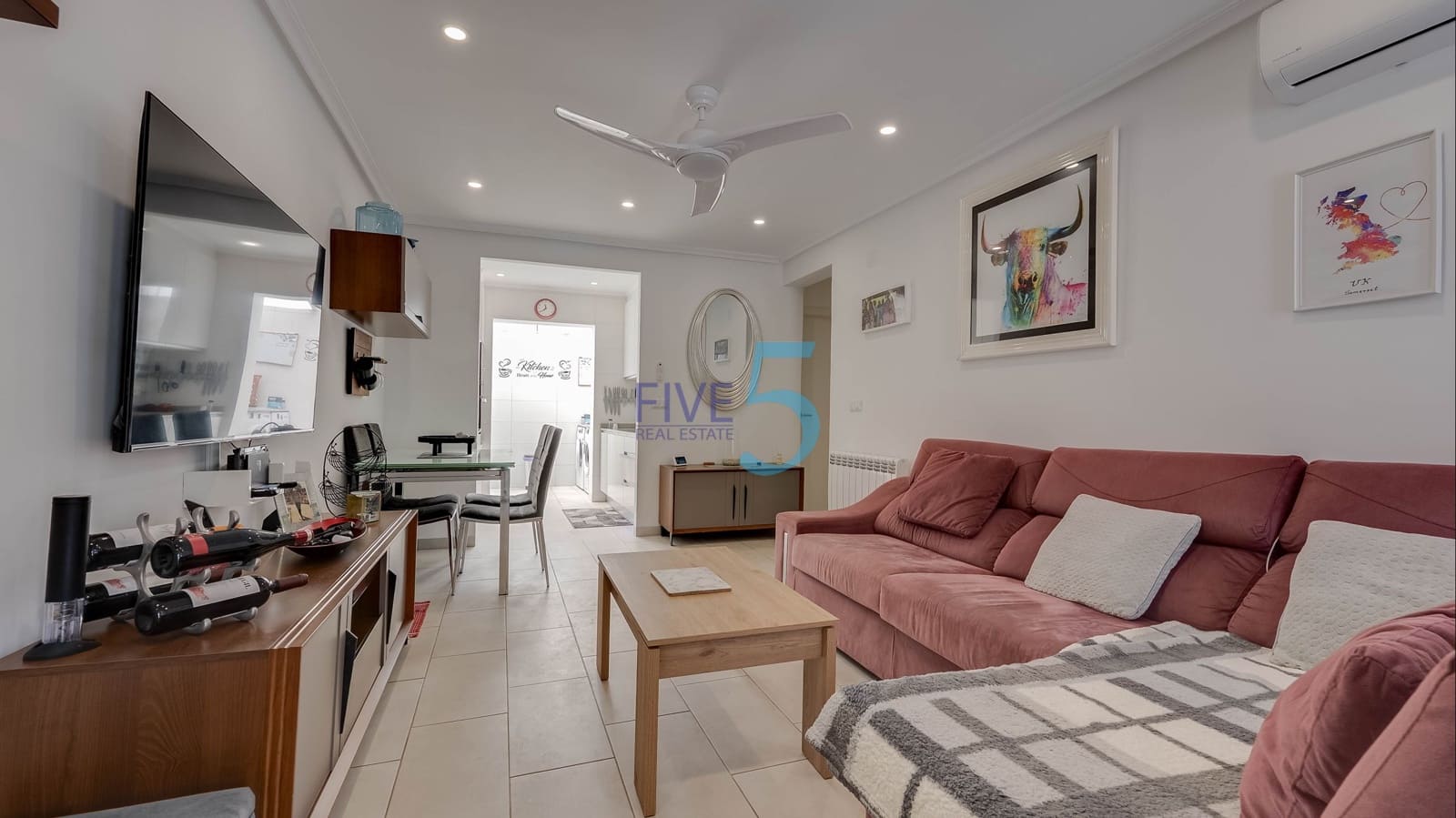 2 bedroom Apartment for sale in Vistabella with pool garage - € 145,000 (Ref: 9909856)
