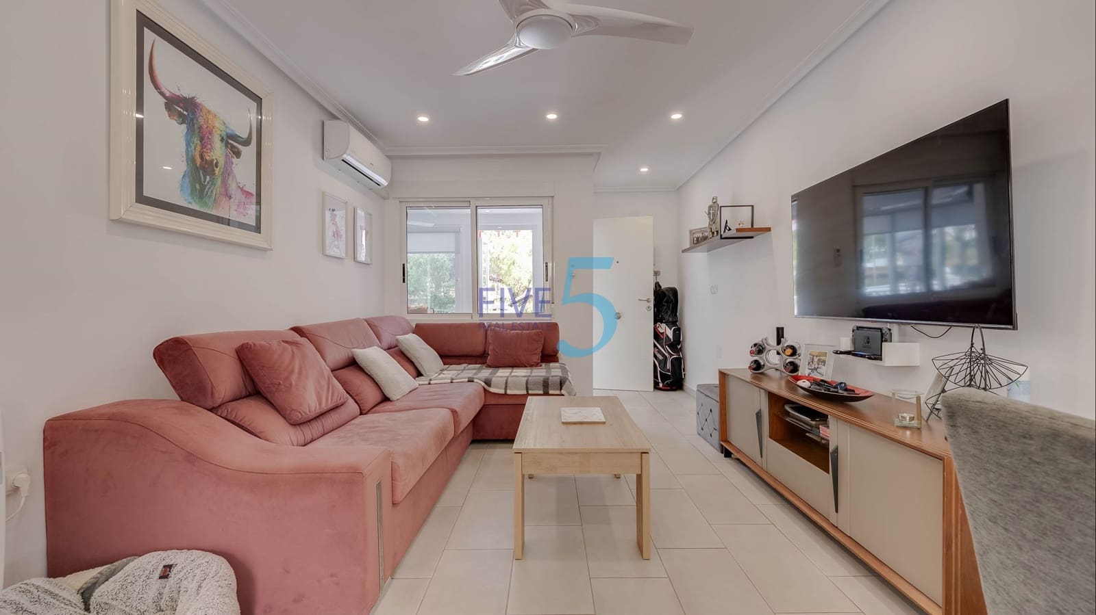 2 bedroom Apartment for sale in Vistabella with pool garage - € 145,000 (Ref: 9909856)