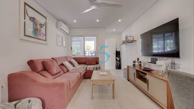 2 soverom Leilighet til salgs i Vistabella, Orihuela med svømmebasseng garasje - € 145 000 (Ref: 9909856)