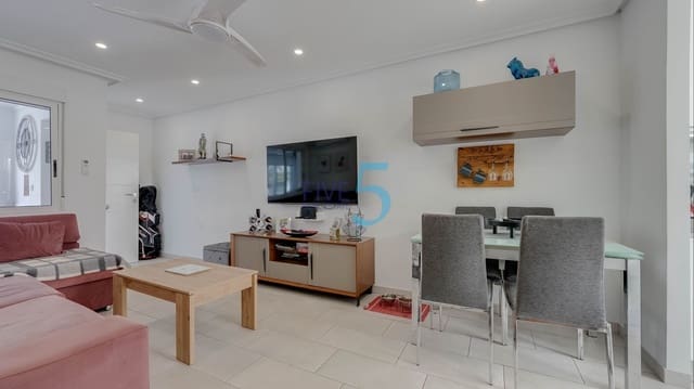 2 soverom Leilighet til salgs i Vistabella, Orihuela med svømmebasseng garasje - € 145 000 (Ref: 9909856)