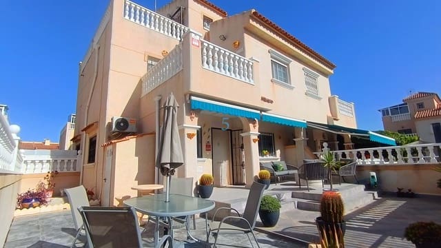2 slaapkamer Huis te koop in Torrevieja met zwembad - € 175.000 (Ref: 9909857)