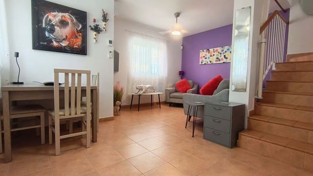 2 slaapkamer Huis te koop in Torrevieja met zwembad - € 175.000 (Ref: 9909857)