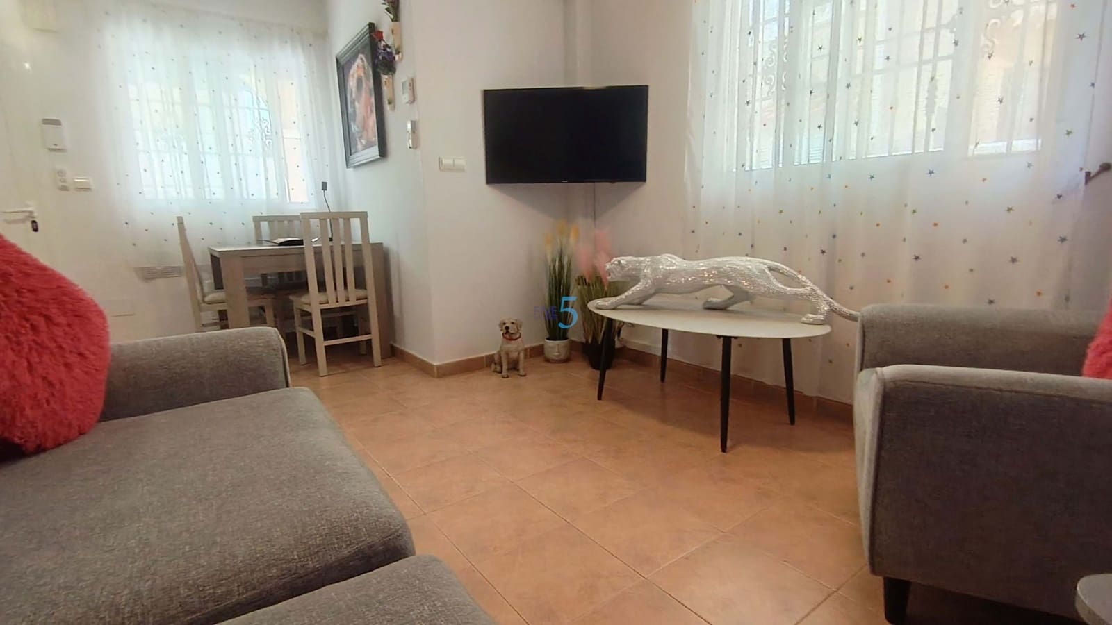 2 slaapkamer Huis te koop in Torrevieja met zwembad - € 175.000 (Ref: 9909857)