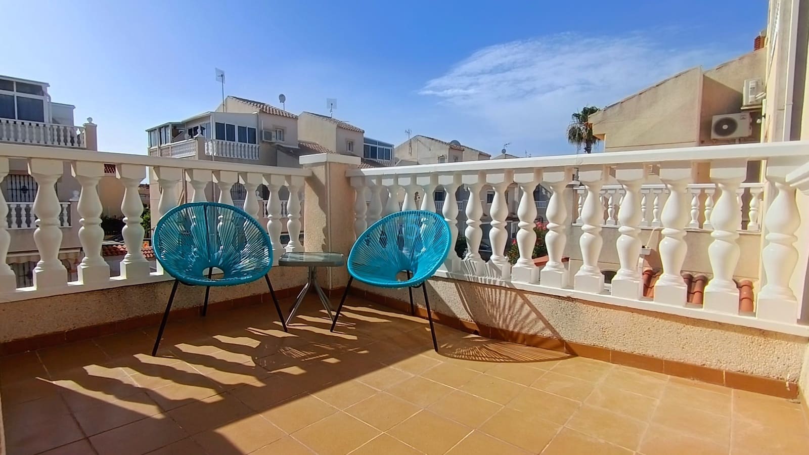2 slaapkamer Huis te koop in Torrevieja met zwembad - € 175.000 (Ref: 9909857)