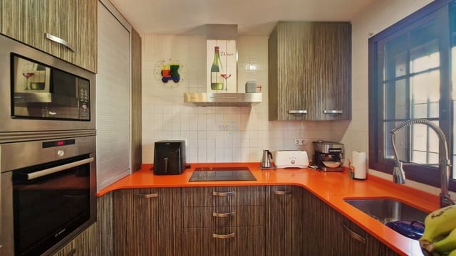 4 soverom Hus til salgs i Roda, San Javier med svømmebasseng - € 235 000 (Ref: 9911768)
