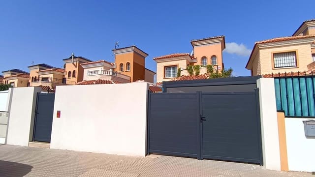 3 makuuhuone Huvila myytävänä paikassa El Raso, Guardamar del Segura mukana uima-altaan - 325 000 € (Ref: 9911994)