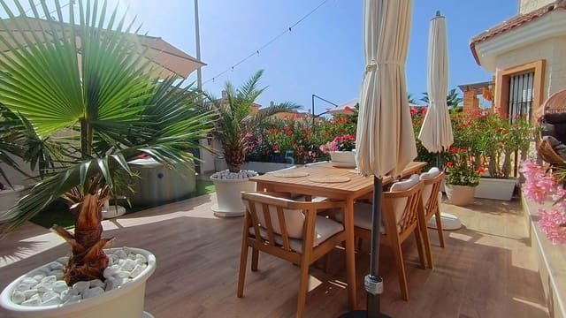 3 makuuhuone Huvila myytävänä paikassa El Raso, Guardamar del Segura mukana uima-altaan - 325 000 € (Ref: 9911994)