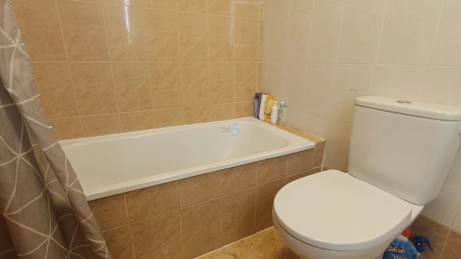 2 chambre Appartement à vendre à Torrevieja avec piscine - 125 000 € (Ref: 9911995)