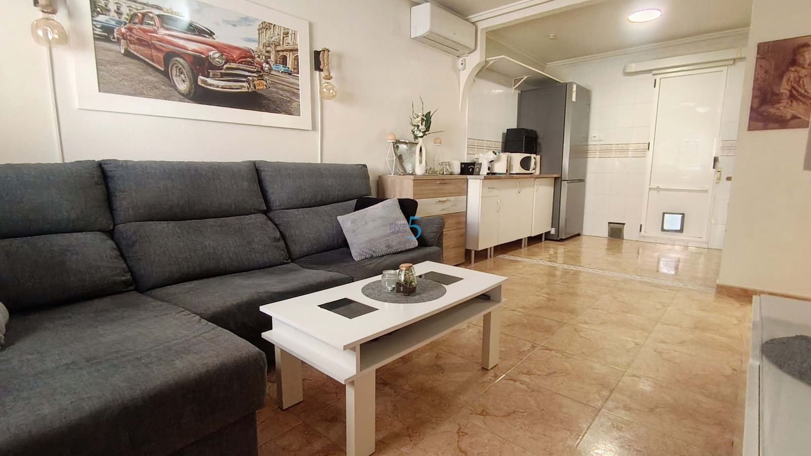 2 chambre Appartement à vendre à Torrevieja avec piscine - 125 000 € (Ref: 9911995)
