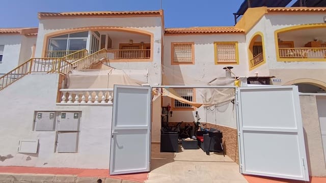 2 chambre Appartement à vendre à Torrevieja avec piscine - 125 000 € (Ref: 9911995)