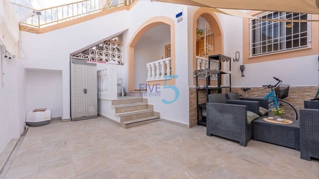 2 quarto Apartamento para venda em Torrevieja com piscina - 125 000 € (Ref: 9911995)