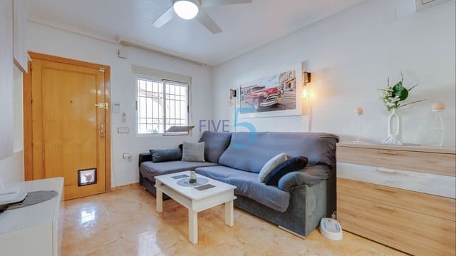 2 quarto Apartamento para venda em Torrevieja com piscina - 125 000 € (Ref: 9911995)