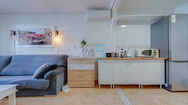 2 quarto Apartamento para venda em Torrevieja com piscina - 125 000 € (Ref: 9911995)