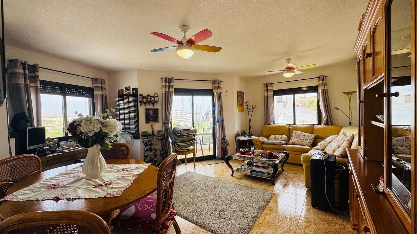 3 bedroom Apartment for sale in San Miguel de Salinas with pool - € 154,000 (Ref: 9913791)