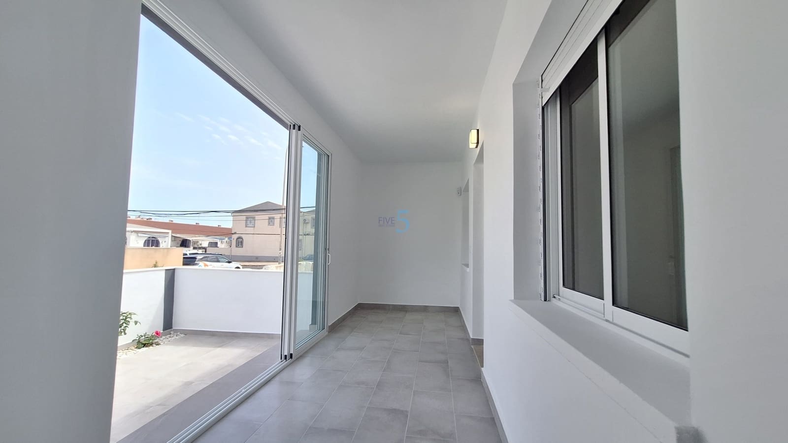 2 quarto Bungalow para venda em Torrevieja - 165 000 € (Ref: 9914631)