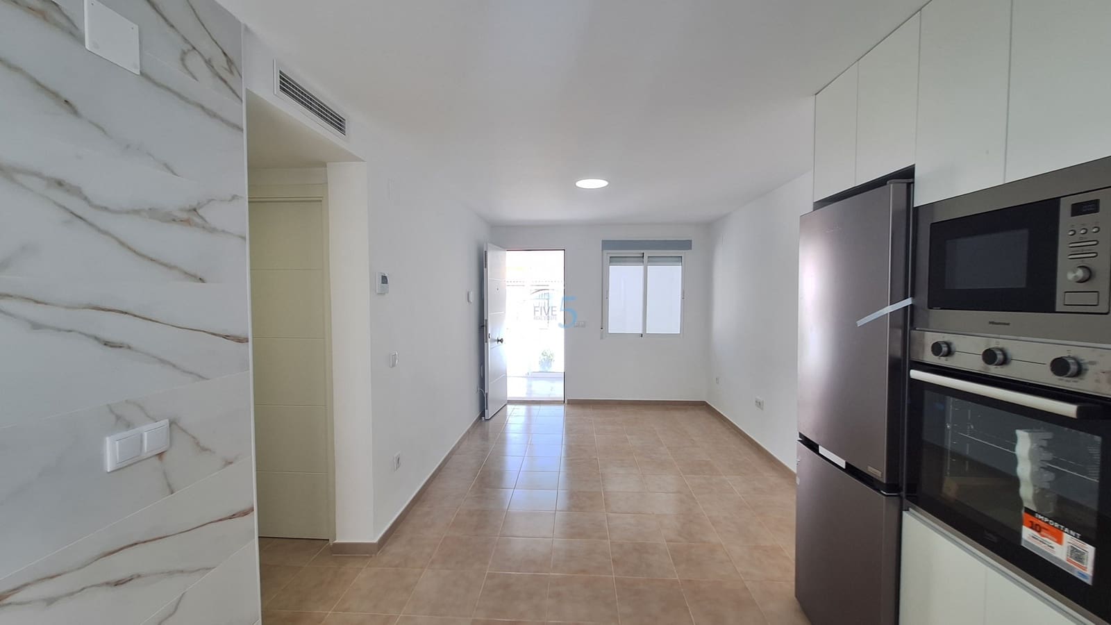 2 quarto Bungalow para venda em Torrevieja - 165 000 € (Ref: 9914631)