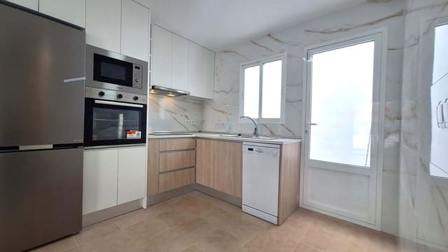 2 quarto Bungalow para venda em Torrevieja - 165 000 € (Ref: 9914631)