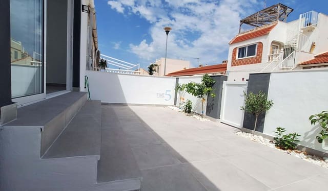 2 quarto Bungalow para venda em Torrevieja - 165 000 € (Ref: 9914631)