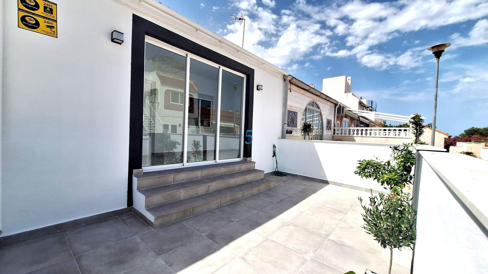2 quarto Bungalow para venda em Torrevieja - 165 000 € (Ref: 9914631)