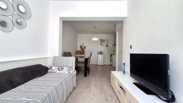 1 chambre Appartement à vendre à Torrevieja avec piscine - 118 000 € (Ref: 9914953)