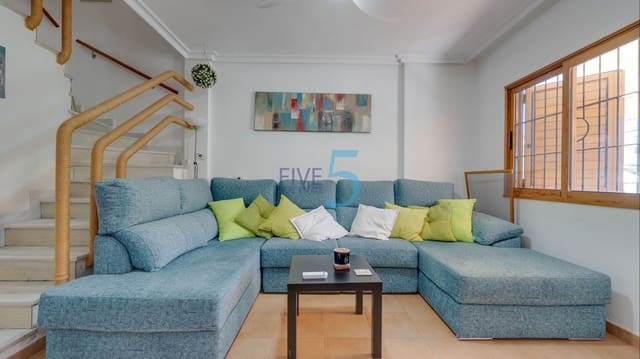 2 soveværelse Byhus til salg i San Pedro del Pinatar med swimmingpool - € 159.950 (Ref: 9915099)