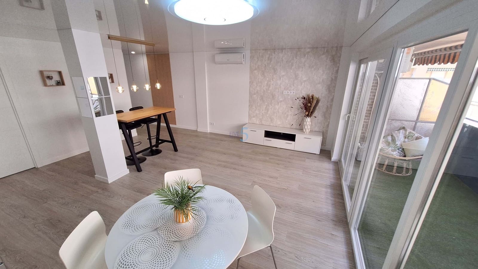 3 chambre Appartement à vendre à Torrevieja - 230 000 € (Ref: 9916336)