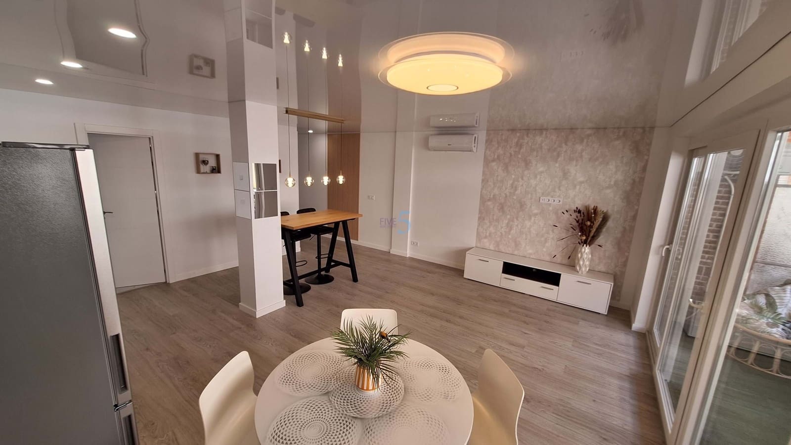 3 chambre Appartement à vendre à Torrevieja - 230 000 € (Ref: 9916336)