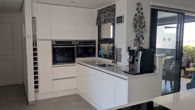 2 sypialnia Apartament na sprzedaż w Corvera, Miasto Murcja z basenem garażem - 175 000 € (Ref: 9916337)
