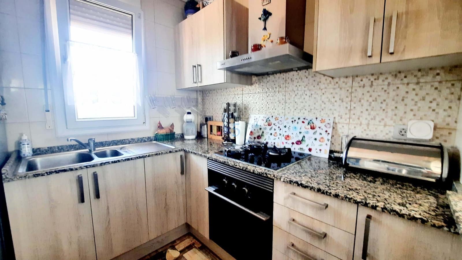 3 slaapkamer Huis te koop in La Zenia met garage - € 295.000 (Ref: 9918356)