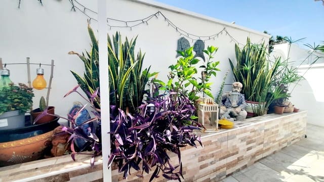 3 slaapkamer Huis te koop in La Zenia, Orihuela met garage - € 295.000 (Ref: 9918356)