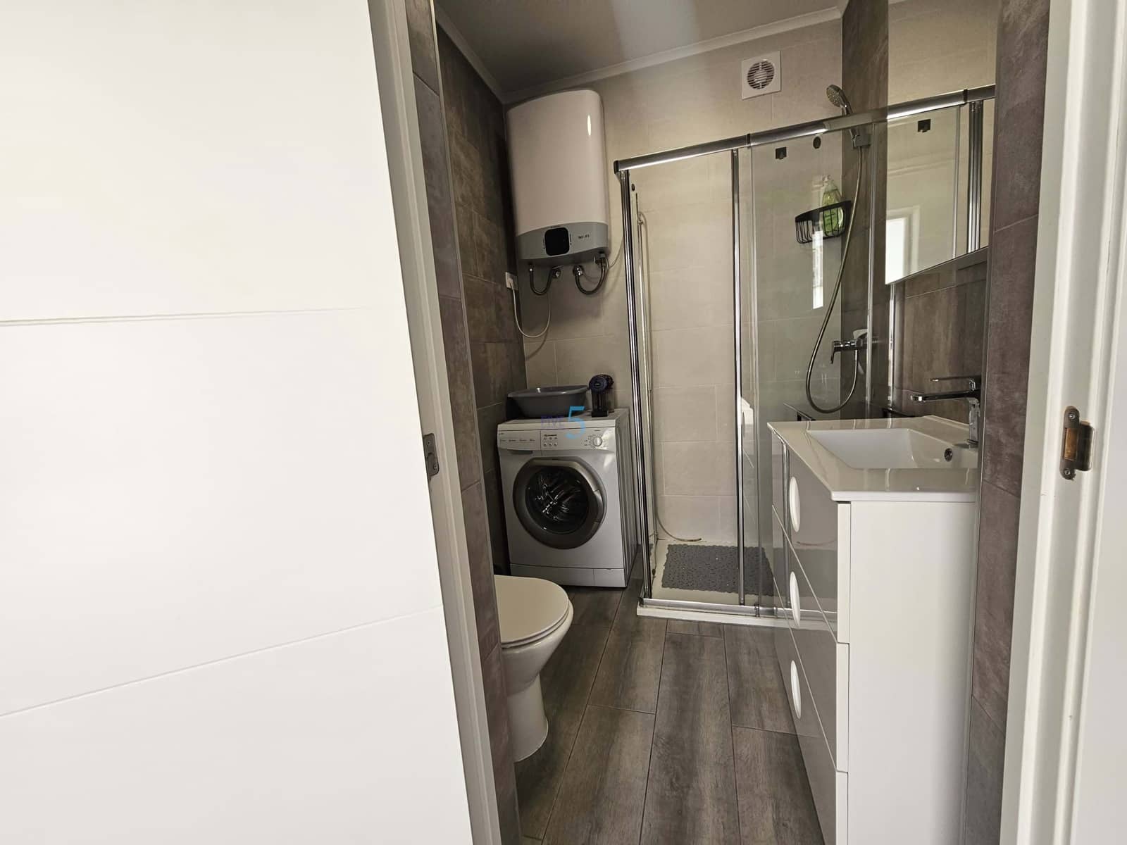 4 slaapkamer Villa te koop in Ciudad Quesada met zwembad - € 460.000 (Ref: 9918830)