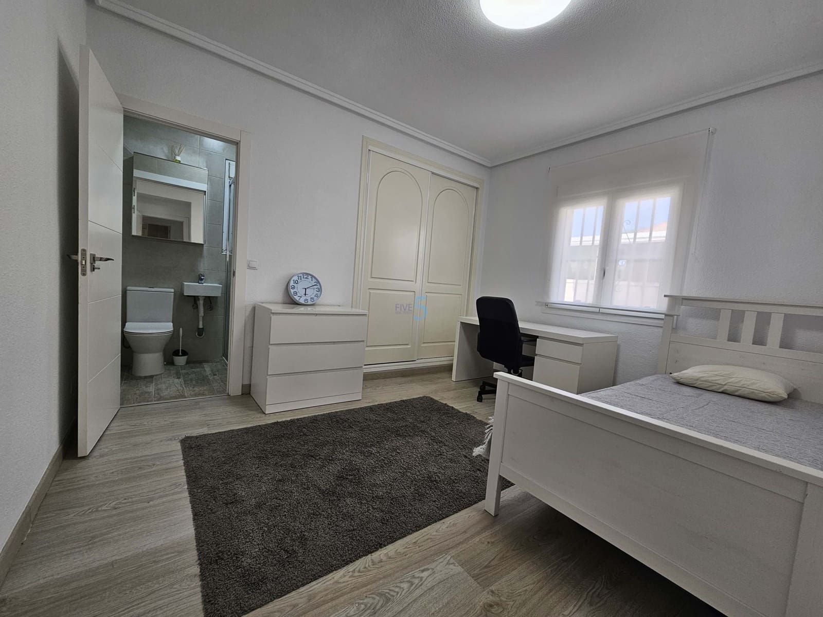 4 slaapkamer Villa te koop in Ciudad Quesada met zwembad - € 460.000 (Ref: 9918830)