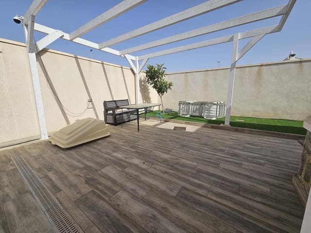 4 slaapkamer Villa te koop in Ciudad Quesada, Rojales met zwembad - € 460.000 (Ref: 9918830)