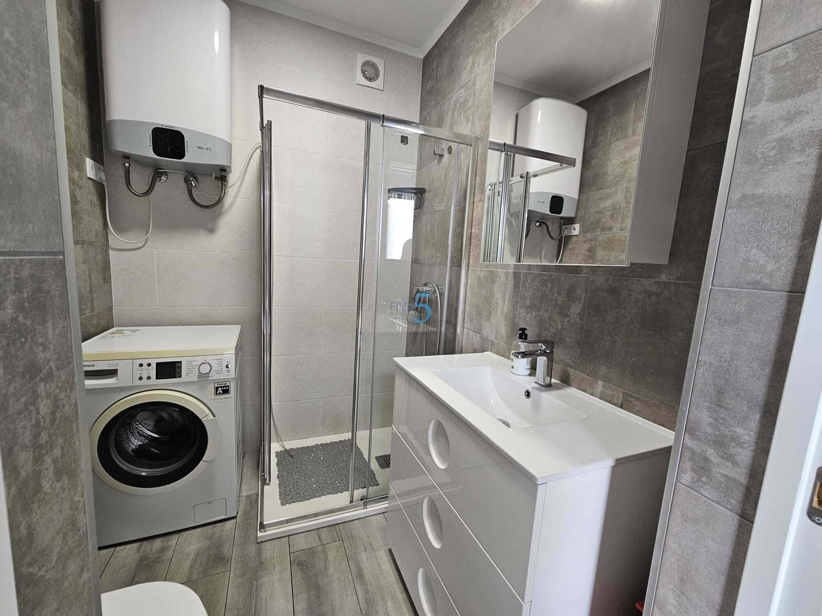 4 slaapkamer Villa te koop in Ciudad Quesada met zwembad - € 460.000 (Ref: 9918830)