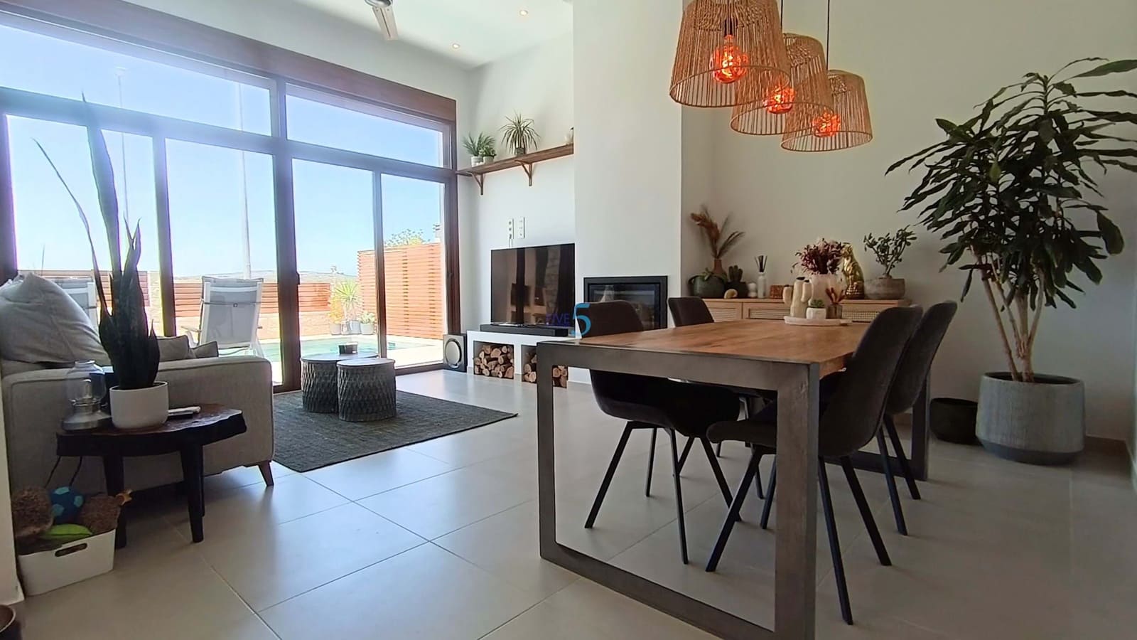 3 soveværelse Villa til salg i Benijofar med swimmingpool - € 429.500 (Ref: 9919027)