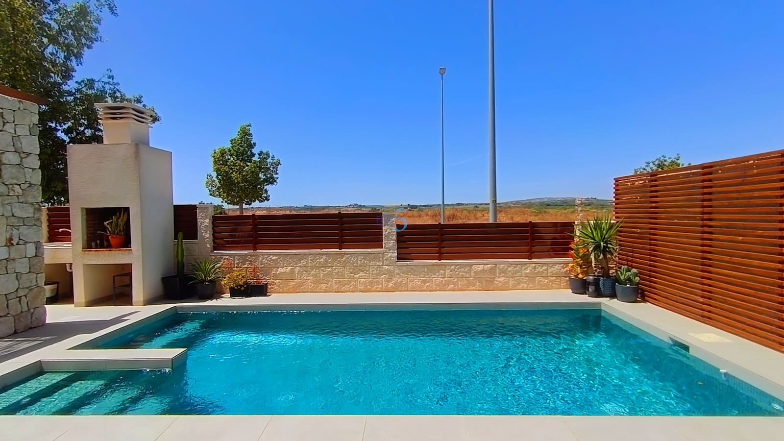 3 soveværelse Villa til salg i Benijofar med swimmingpool - € 429.500 (Ref: 9919027)