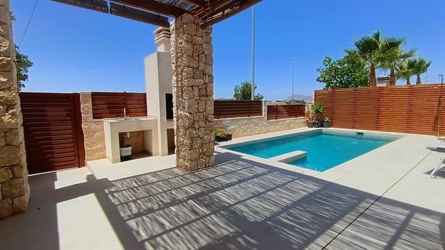 3 soveværelse Villa til salg i Benijófar med swimmingpool - € 429.500 (Ref: 9919027)