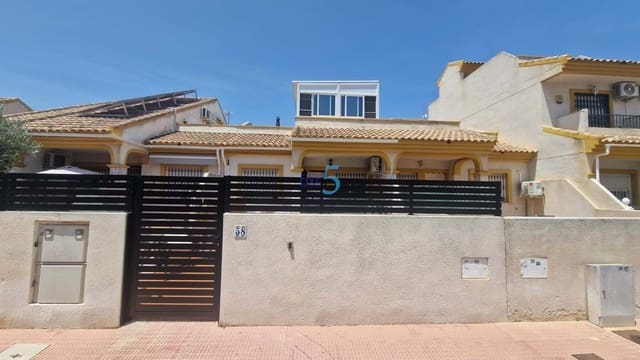 3 soverom Hus til salgs i Daya Nueva med svømmebasseng - € 162 500 (Ref: 9919028)
