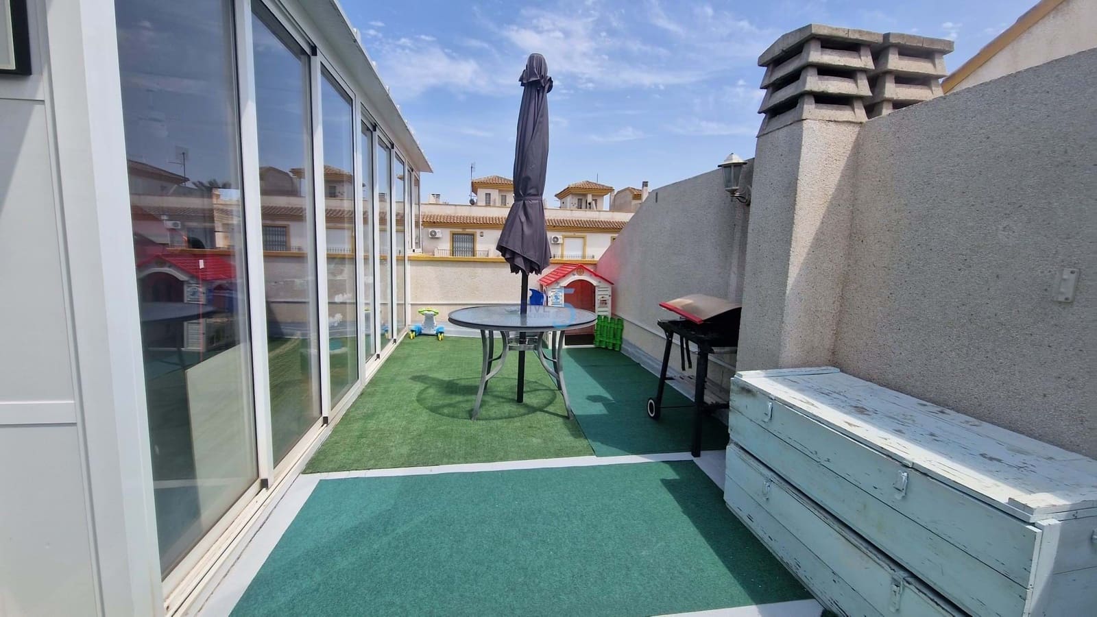 3 soverom Hus til salgs i Daya Nueva med svømmebasseng - € 162 500 (Ref: 9919028)