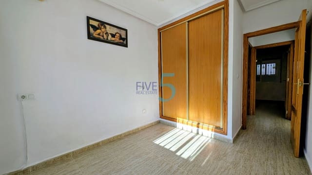 2 slaapkamer Huis te koop in Daya Nueva met zwembad - € 162.500 (Ref: 9919028)