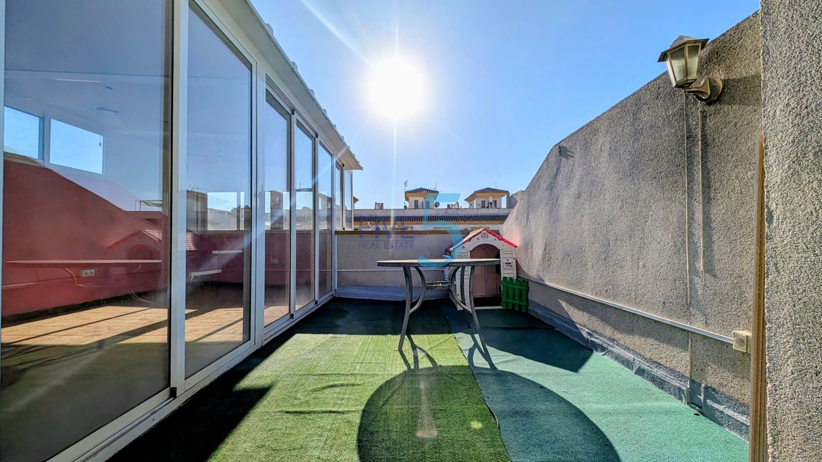 2 bedroom Townhouse for sale in Daya Nueva with pool - € 162,500 (Ref: 9919028)