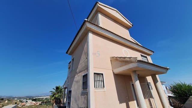4 chambre Villa/Maison à vendre à Ciudad Quesada, Rojales avec garage - 410 000 € (Ref: 9921107)