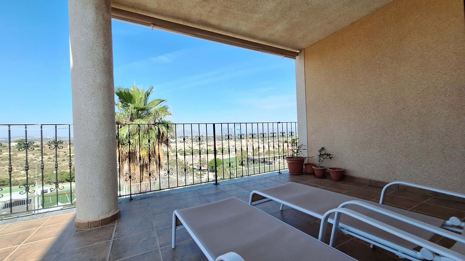 4 chambre Villa/Maison à vendre à Ciudad Quesada avec garage - 410 000 € (Ref: 9921107)